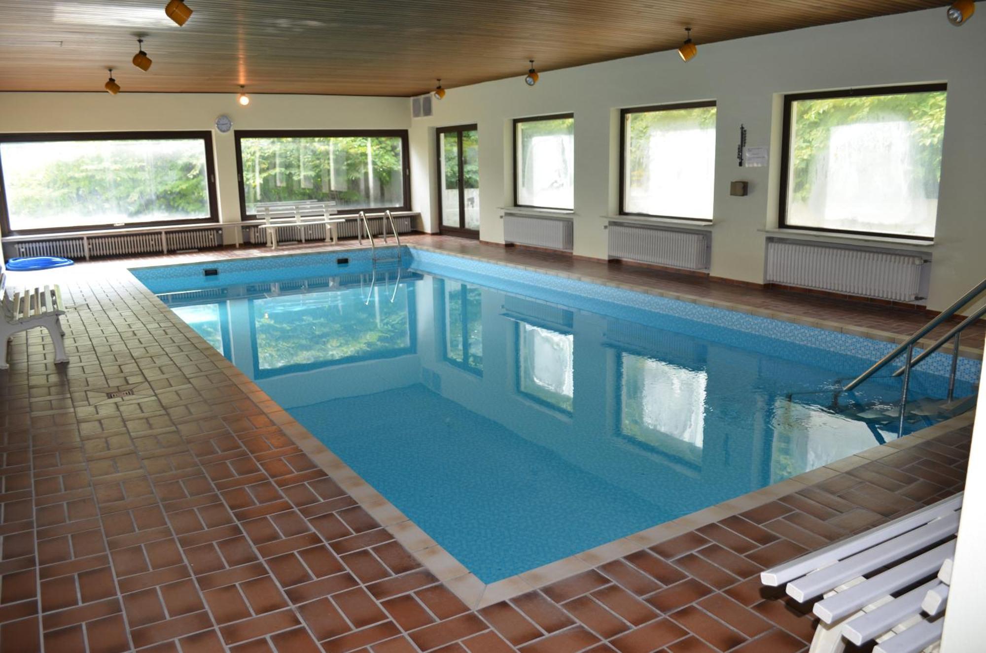Hotel Harzer Am Kurpark Bad Herrenalb Exterior photo