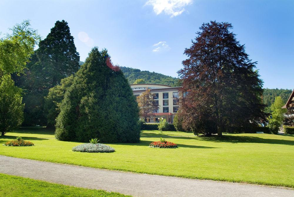 Hotel Harzer Am Kurpark Bad Herrenalb Exterior photo
